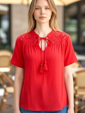 Gorgeous Knox Rose Red Tasseled Tie-Neck Short Sleeve Peasant Blouse Size L NWT